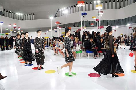 chanel cruise show seoul|CHANEL Cruise 2015.